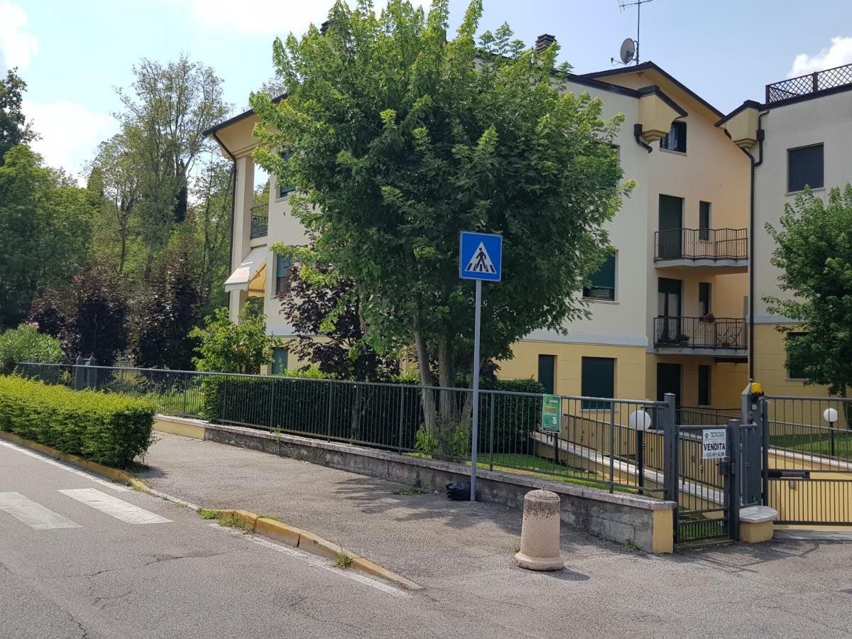 Appartamento Diamantina Desenzano del Garda Eksteriør bilde
